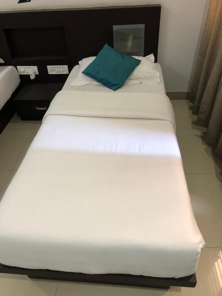 Aston Service Apartment Bangalore Esterno foto